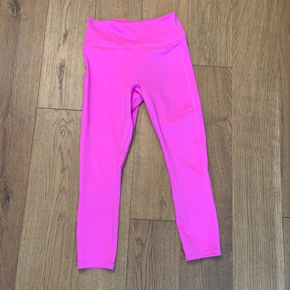 Fabletics Trinity Motion365+ High Waisted Capri Pink/Periwinkle Leggings Size S - Picture 2 of 15